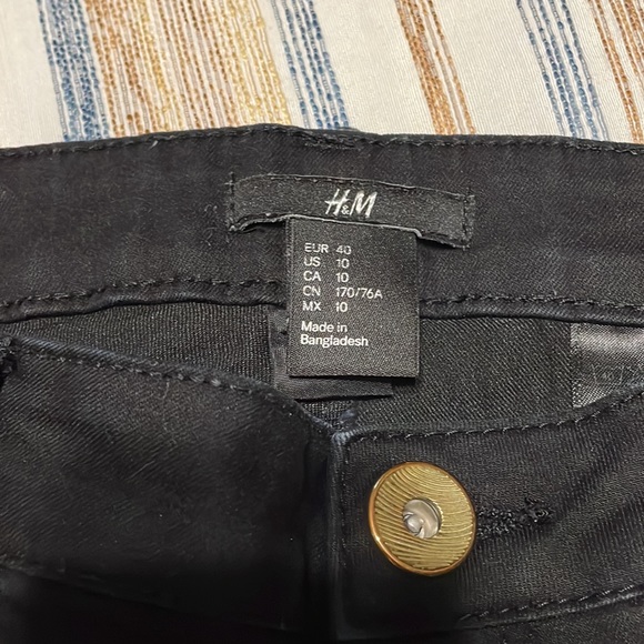 H&M Black Skinny Pants - Picture 2 of 3